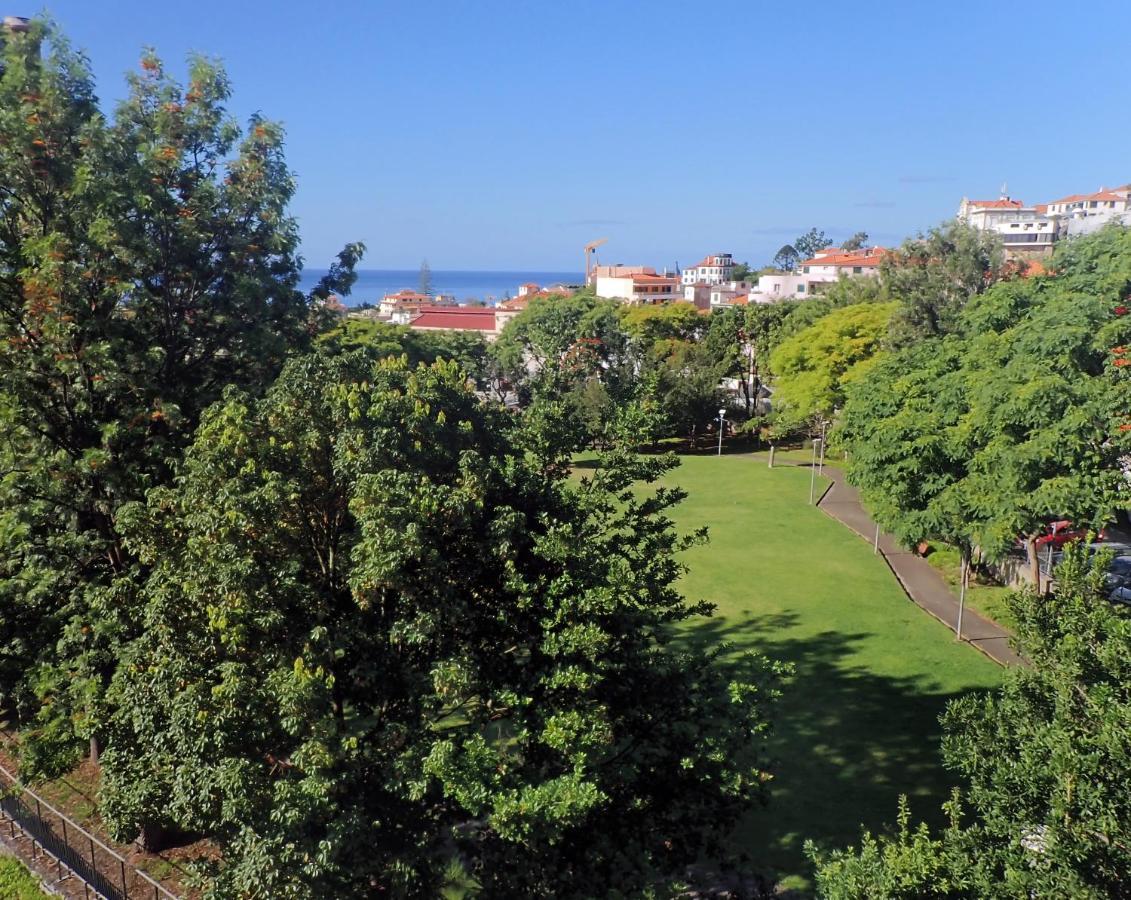 Funchal Petrolhead Apartment Екстериор снимка